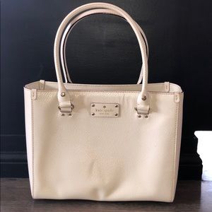 Versatile Kate Spade tote.